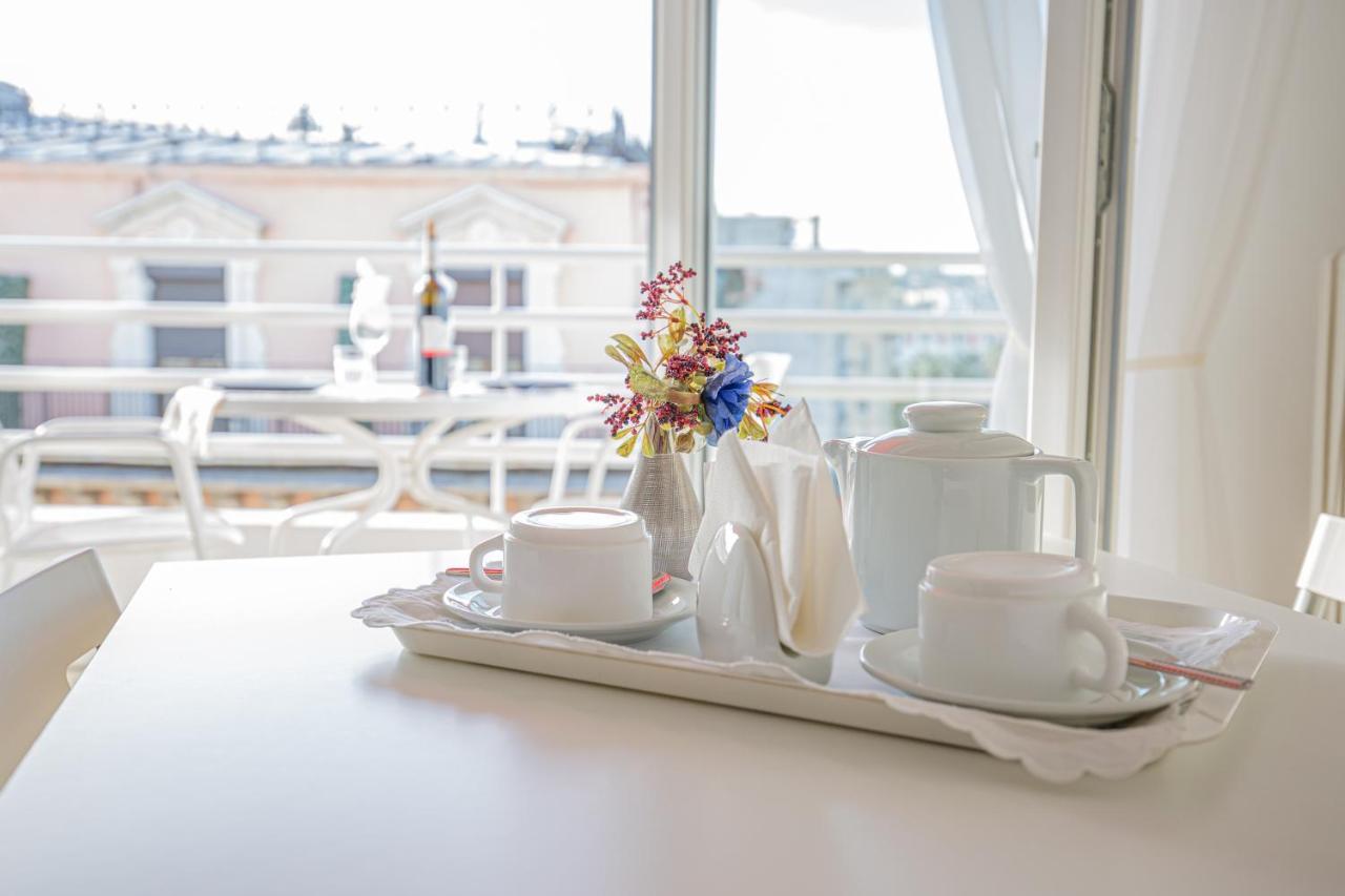 Lovely Apartment Near The Sea 25 Bis Promenade Des Anglais Nizza Exterior foto